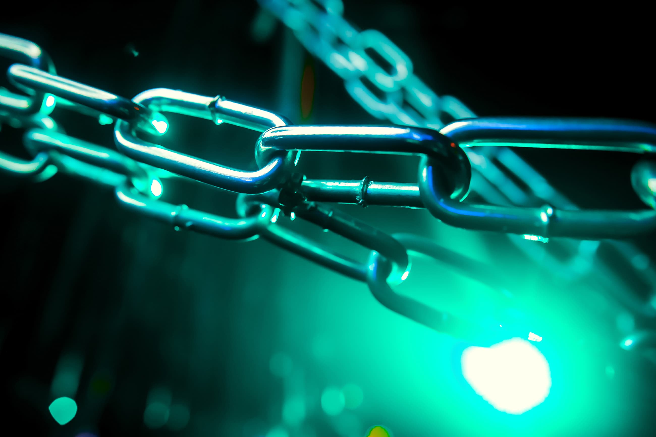AI-powered end-to-end solution for customer experience